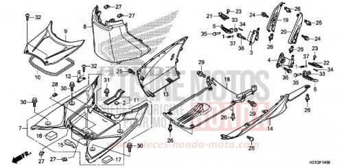 MARCHE DE PLANCHER/COUVERCLE INFERIEUR SH125ADG de 2016